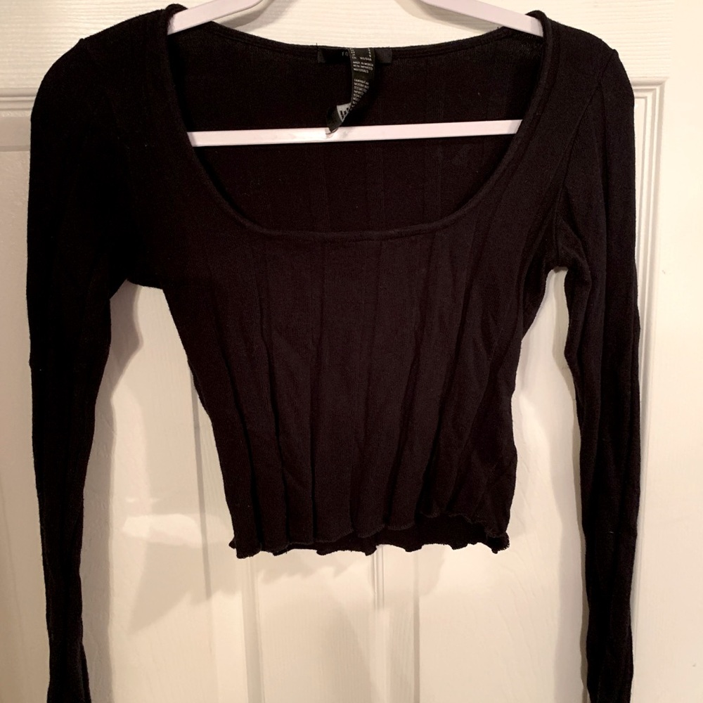 Long Sleeve Black Crop Top